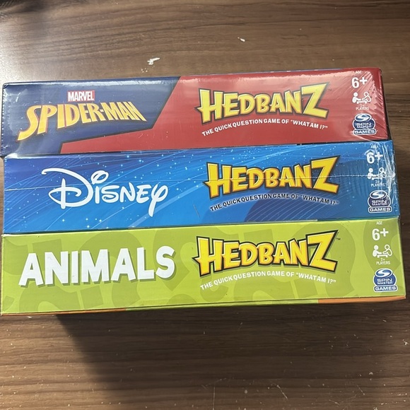 NEW Hedbanz Blast Off and 3-Set Expansion Pack - Picture 3 of 5